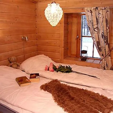 Metsaepirtti By Interhome * Patiala